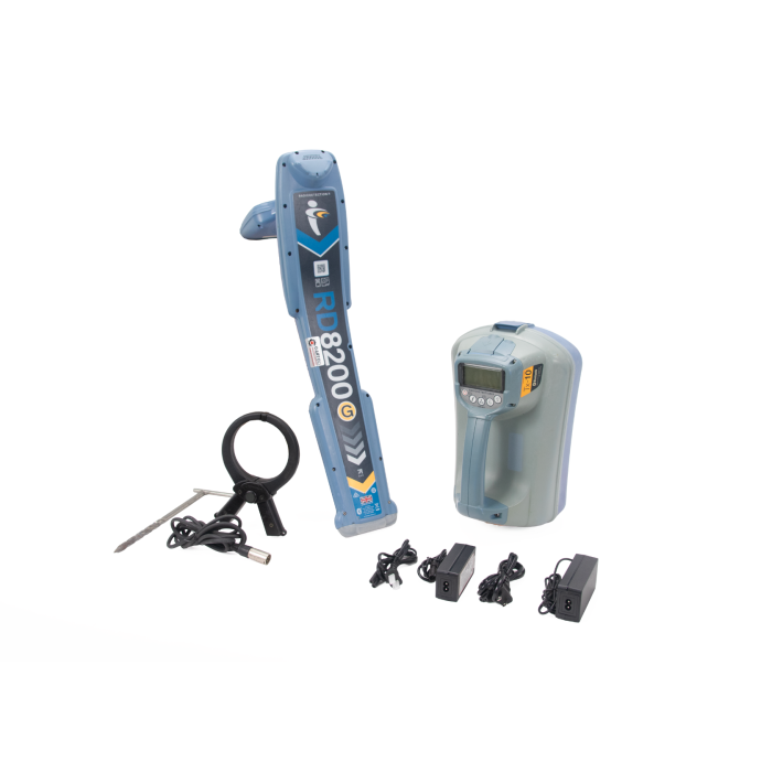 Radiodetection RD8200G locator with Tx-10B 10-W transmitter with GENNY Clamp – Certified Pre-Owned kit with out Soft Carry Bag