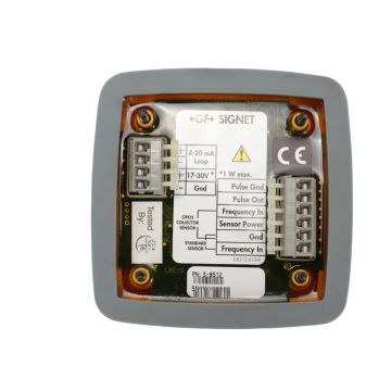GF Signet 3-8512 flow transmitter with front display, keypad, and rear terminal connections